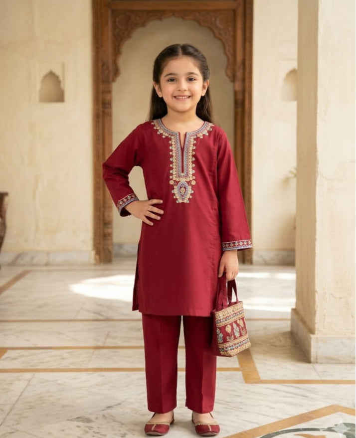 Shahana kids lawn emb 2pc suit 4/5year chest 13 length 22