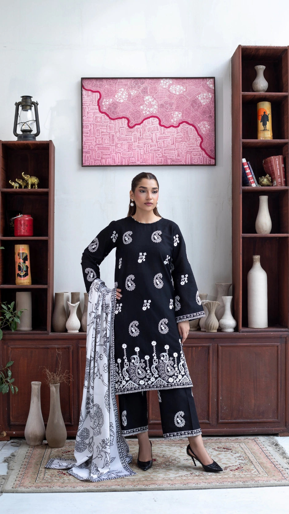 Black and white embroidered 3-piece Khadar shawl suit for women