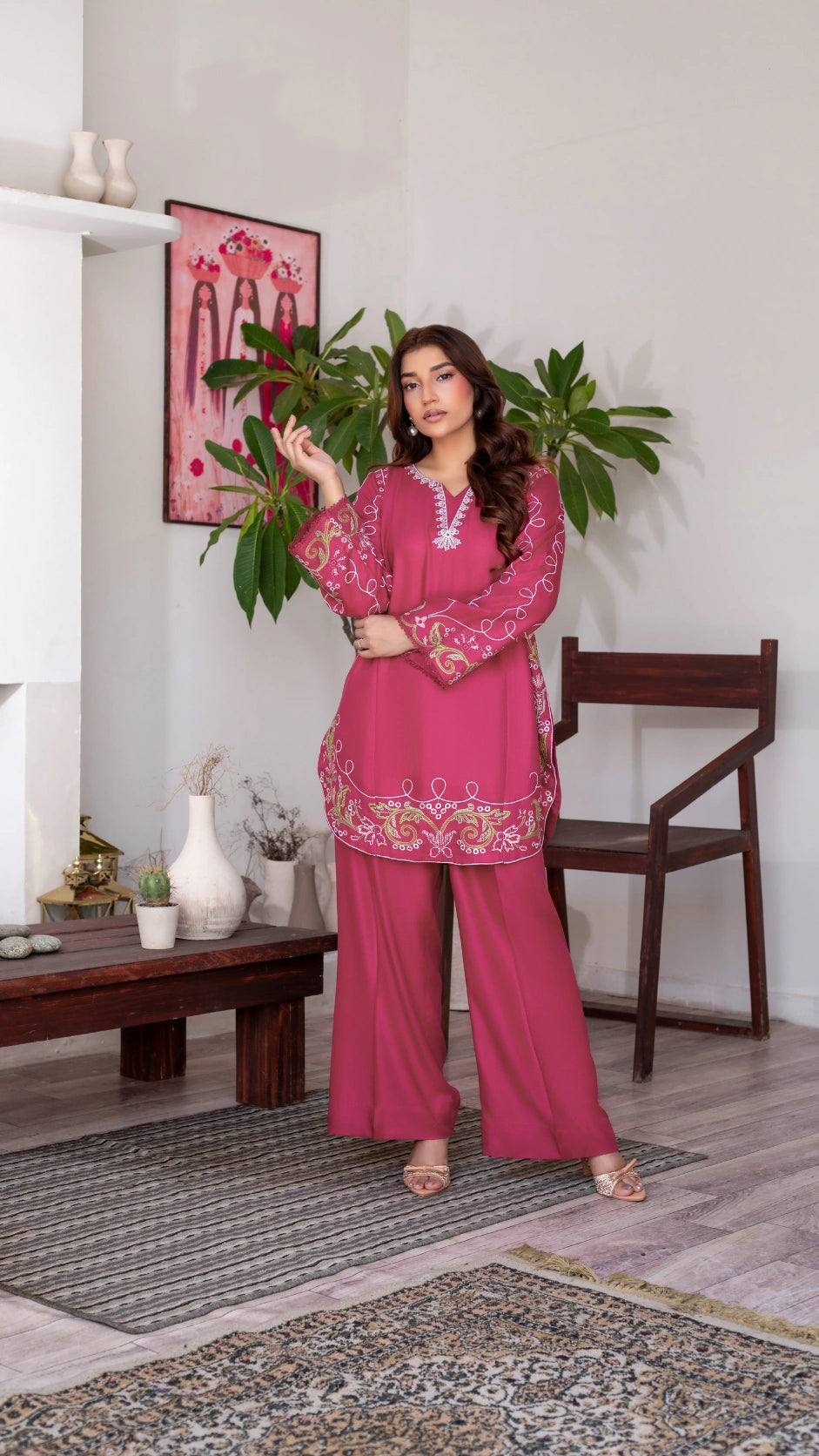 Elegant magenta Dhanak embroidered shirt with matching trousers for women